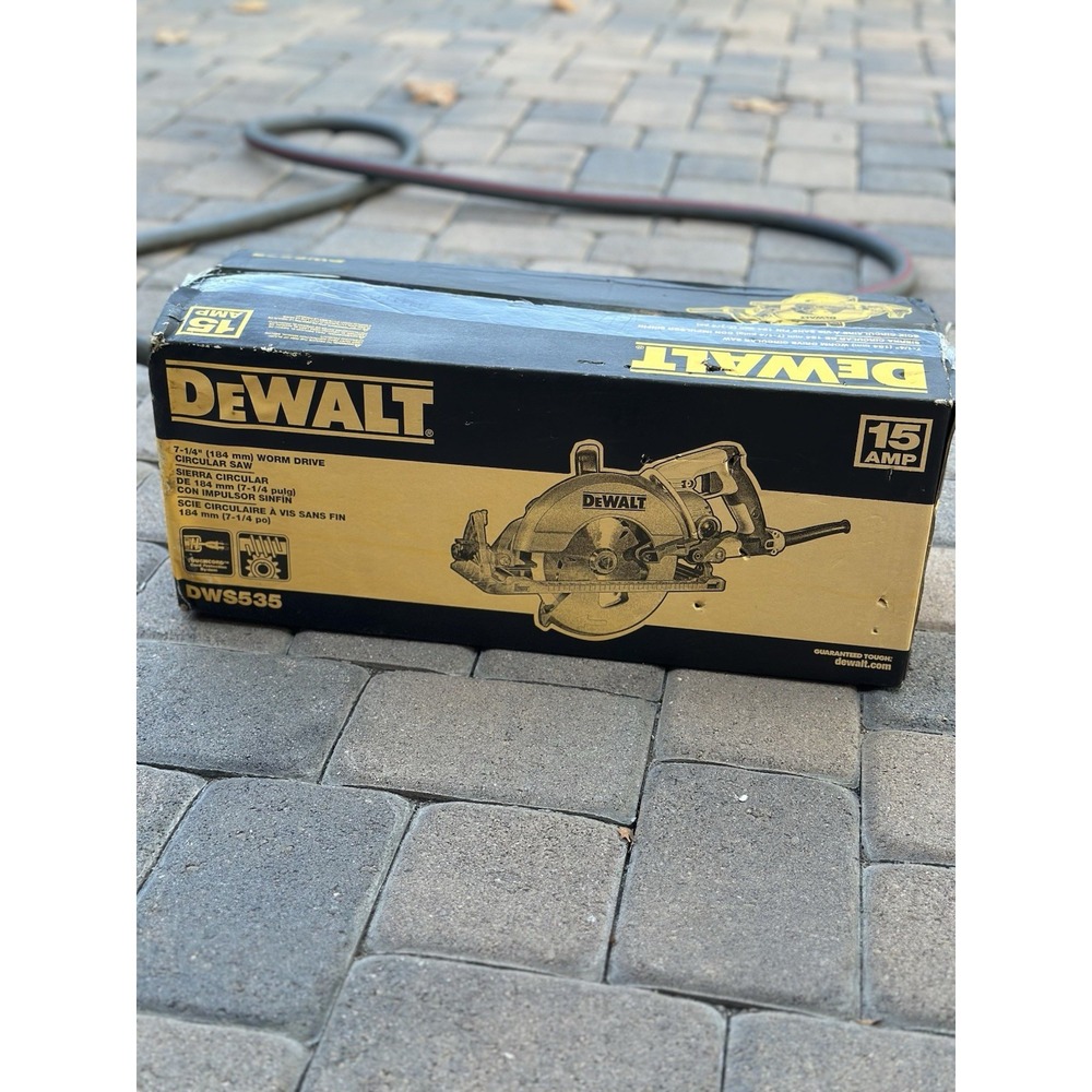 DEWALT DWS535 7-1/4" 15 Amp Worm Drive Circular Saw NEW